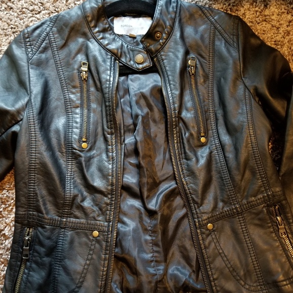 Jacket - Picture 2 of 6